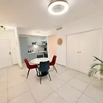 Apartmán Iconic T3 - Parking - Wifi - Vue Et Montagne Agde