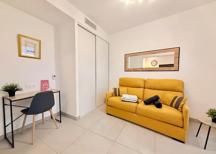Iconic T3 - Parking - Wifi - Vue Et Montagne Apartman Agde