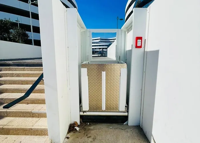 Iconic T3 - Parking - Wifi - Vue Et Montagne Apartman